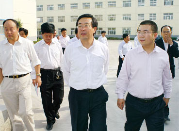 領(lǐng)導關(guān)懷_03.jpg