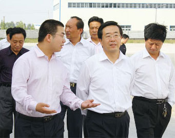 領(lǐng)導關(guān)懷_07.jpg
